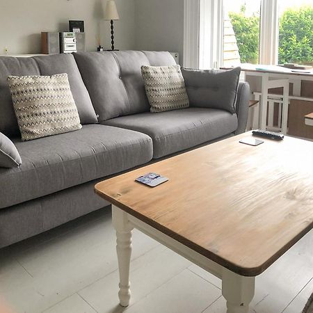 Whitby Bliss Villa Eksteriør billede
